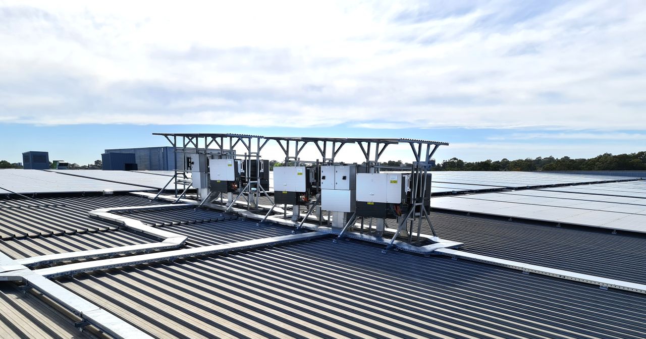 1 MW aurinkosähkövoimala Sydneyssä Australiassa